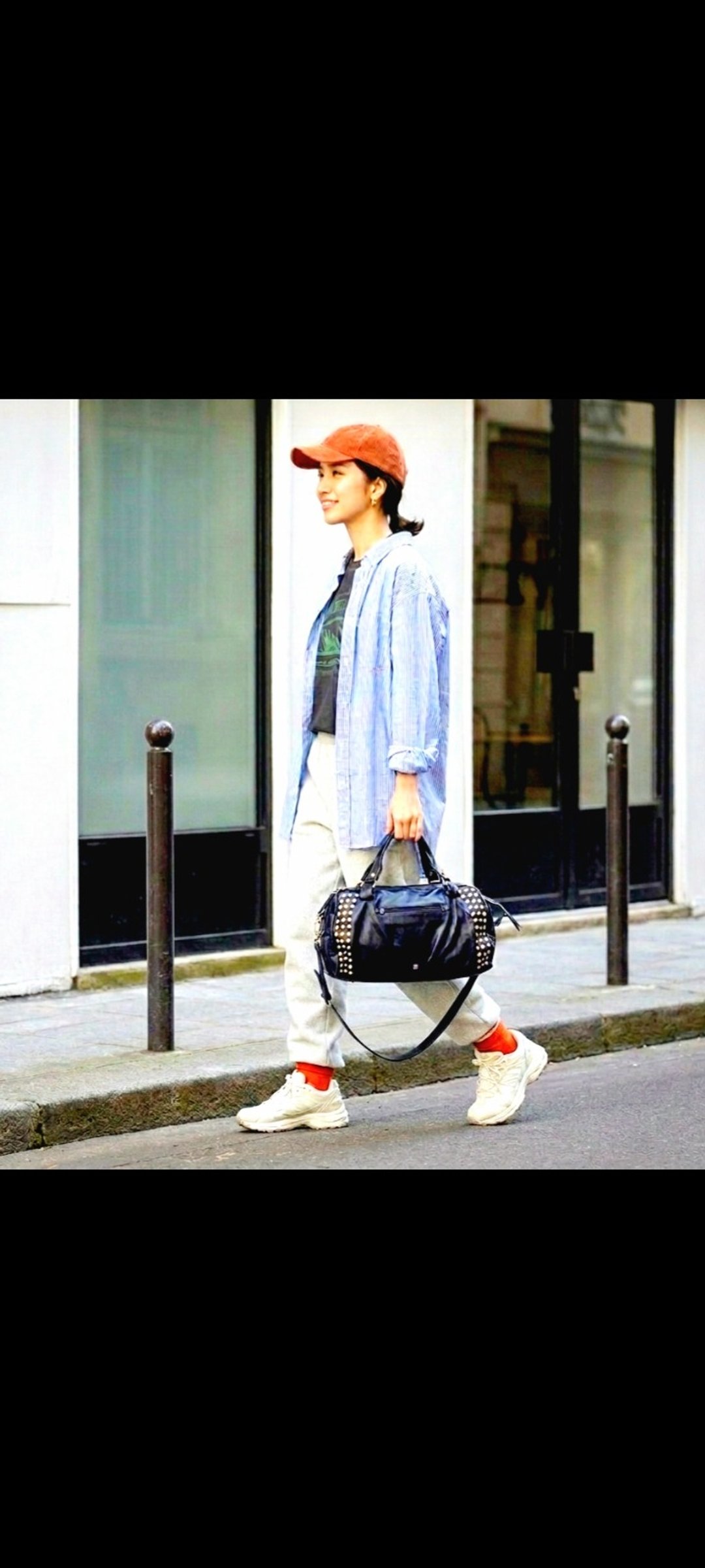 Heirloom Hangbag 铆钉 亮黑皮革手提肩背2用包  品相完整干净 - 侧背包/斜挎包 - 真皮 黑色