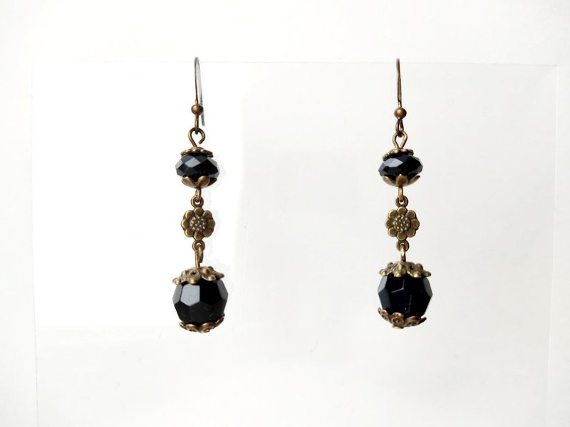 Earrings black agate long antique bronze - 耳环/耳夹 - 宝石 黑色