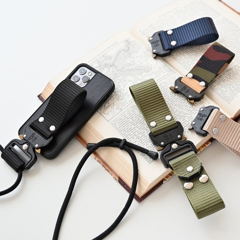 易穿脱 iPhone 限量版 男士 [智慧型手机肩背快拆保护壳套装] 智慧型手机带 智慧型手机保护壳 礼物 CM01M - 手机壳/手机套 - 真皮 黑色