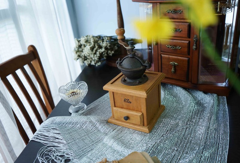 日本杂货-Kalita木制底座手摇典雅铁铸古董方型手摇磨豆机 - 咖啡壶/周边 - 木头 咖啡色