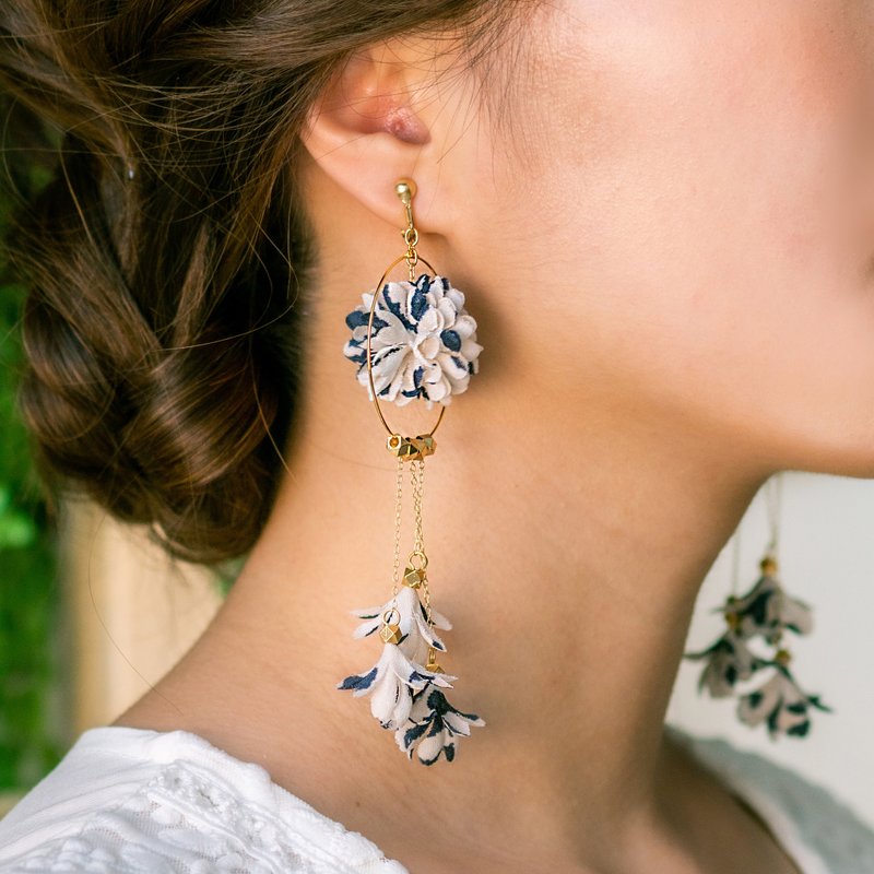 【秋冬新时尚】Lois 蓝白慕夏希腊女神风格耳环 - 耳环/耳夹 - 其他材质 白色