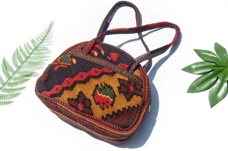 kilim土耳其侧背包 皮革拼接设计肩背包 羊毛地毯登山包-伊朗地毯 - 侧背包/斜挎包 - 羊毛 多色