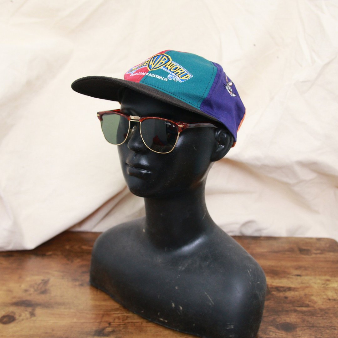 Back to Green:: 户外渔夫帽 华纳兄弟 彩色布 d-32//vintage hat - 帽子 - 棉 