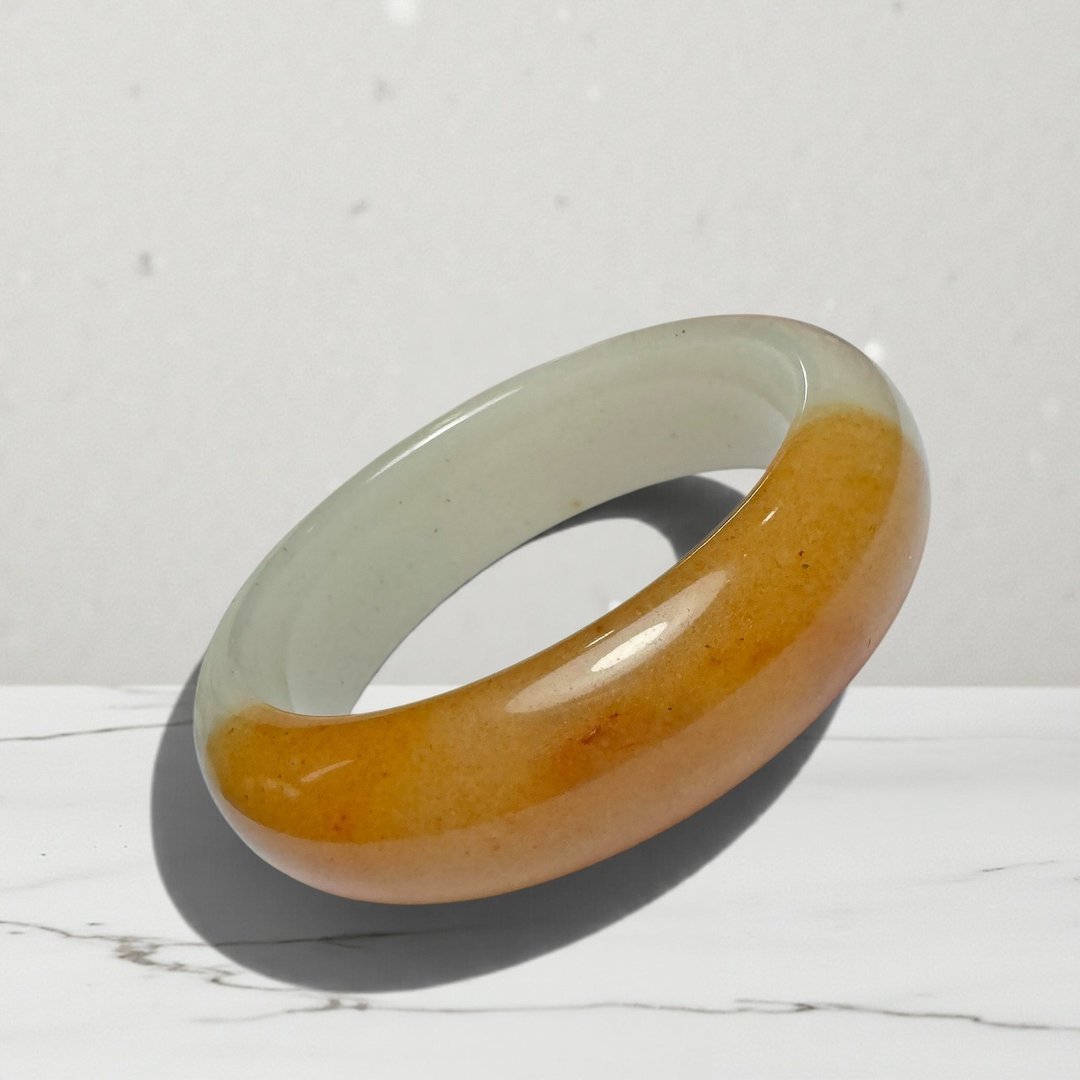 No.229 精品 糖白镯 佘太翠 手镯 内径 56MM 圈口 平安镯 手环 - 手链/手环 - 玉石 橘色