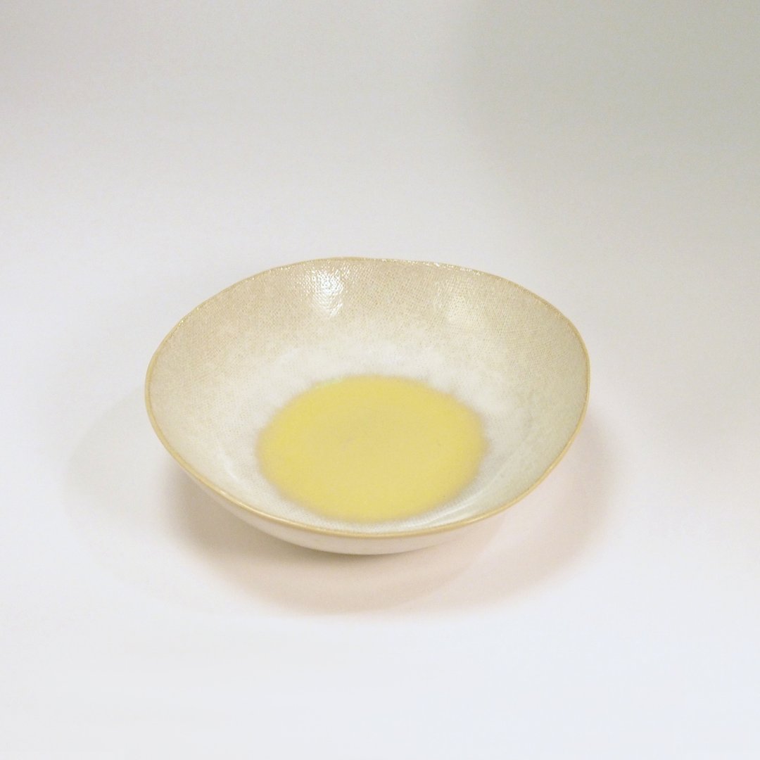 手作麻布压纹彩釉蛋黄碗 - 碗 - 陶 黄色