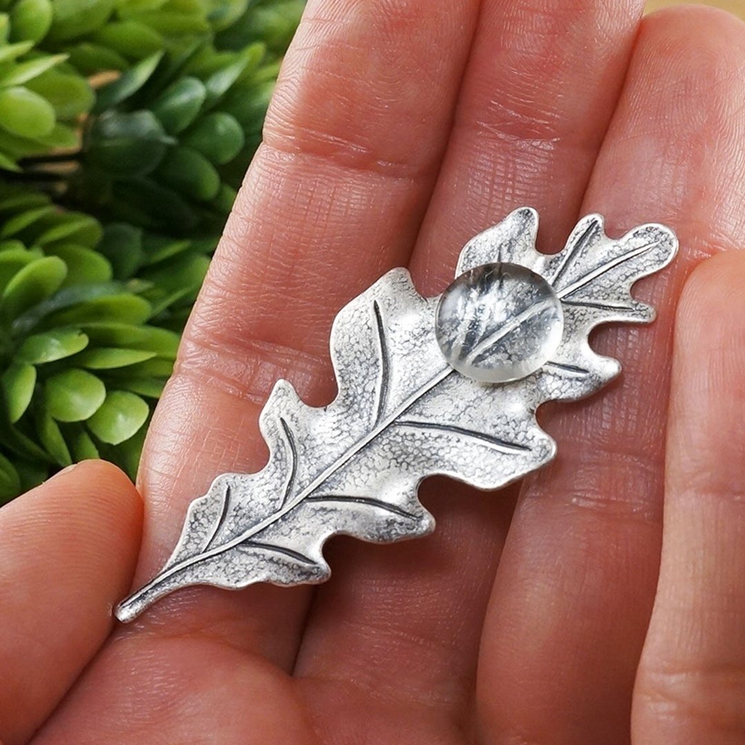 Silver Oak Leaf Forest Woodland Clear Glass Pin Brooch Man Woman Jewelry Gift - 胸针 - 其他材质 银色