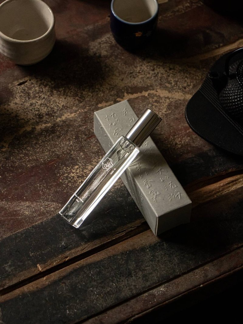 【 气味周边 】冻顶乌龙茶韵香水 - 香水/香膏 - 玻璃 透明