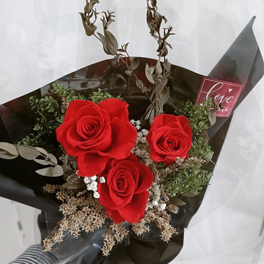 红玫瑰永生花束  结婚求婚告白捧花外拍周年教师节生日交换礼物七 - 干燥花/捧花 - 植物．花 多色