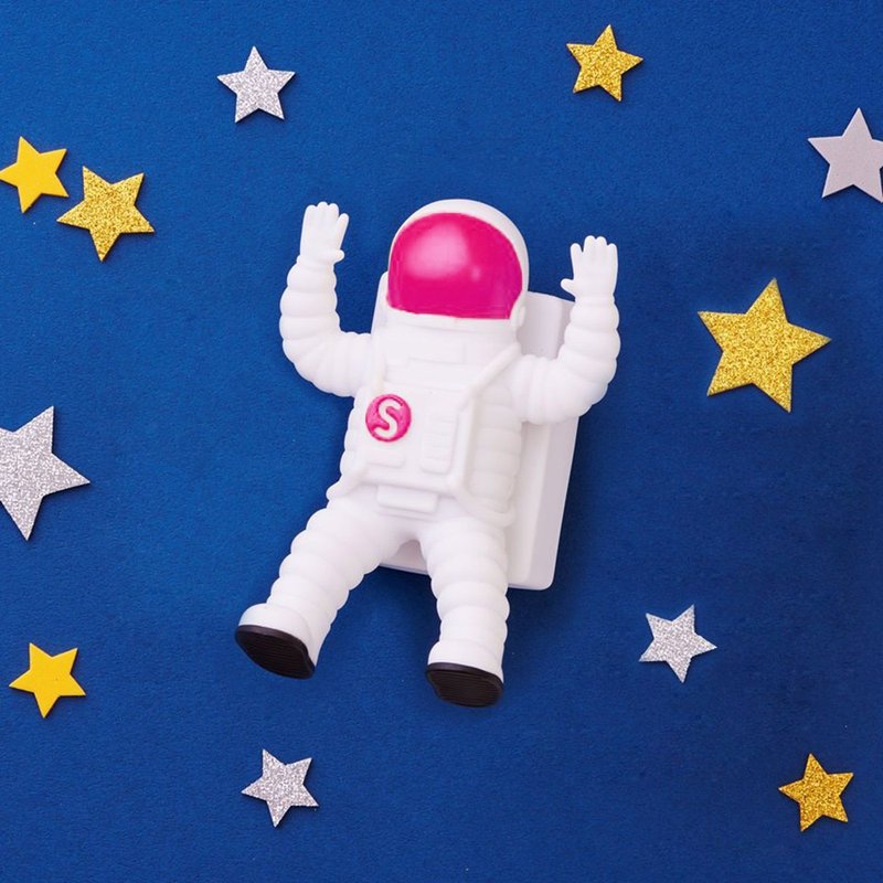 Dreams│Mr.Yupychil 太空人感应门灯(可挂钥匙) - 灯具/灯饰 - 塑料 