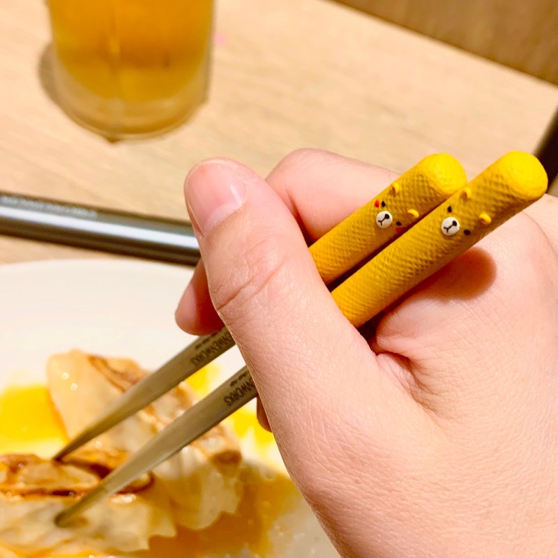 【彩虹 】熊熊爱上你系列 | 皮革手感 |熊爱你纯钛筷含铝合金筷筒 - 筷子/筷架 - 其他金属 多色