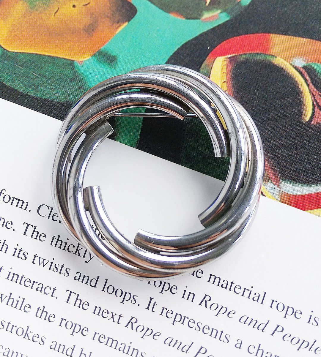 Vintage Jewelry 西洋古董饰品 银色调  环圈 简约 别针 - 徽章/别针 - 其他金属 金色