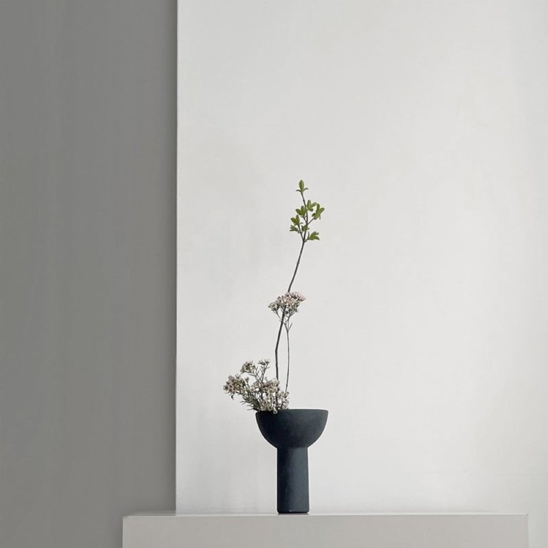 Block Vase Mini  - 陶 花器 迷你型 - 摆饰 - 陶 黑色