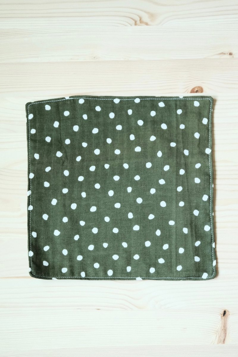 双面二重纱手帕小方巾【水玉 深绿】 - 手帕/方巾 - 棉．麻 绿色