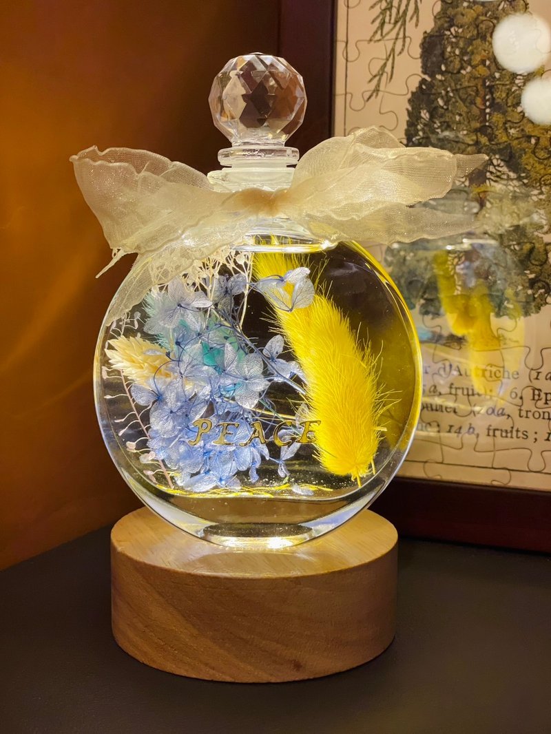 岚缇花香室 永生花浮游花灯 生日礼物/伴手礼/永生花/干燥花 - 干燥花/捧花 - 玻璃 蓝色