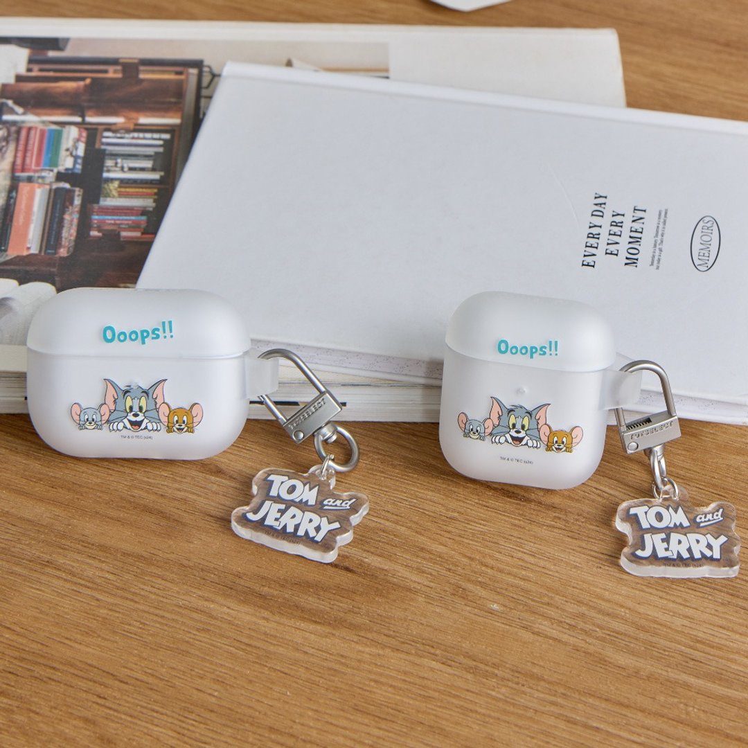 汤姆猫与杰利鼠探头强悍防摔 AirPods 保护套 (附吊饰) - 耳机收纳 - 塑料 多色