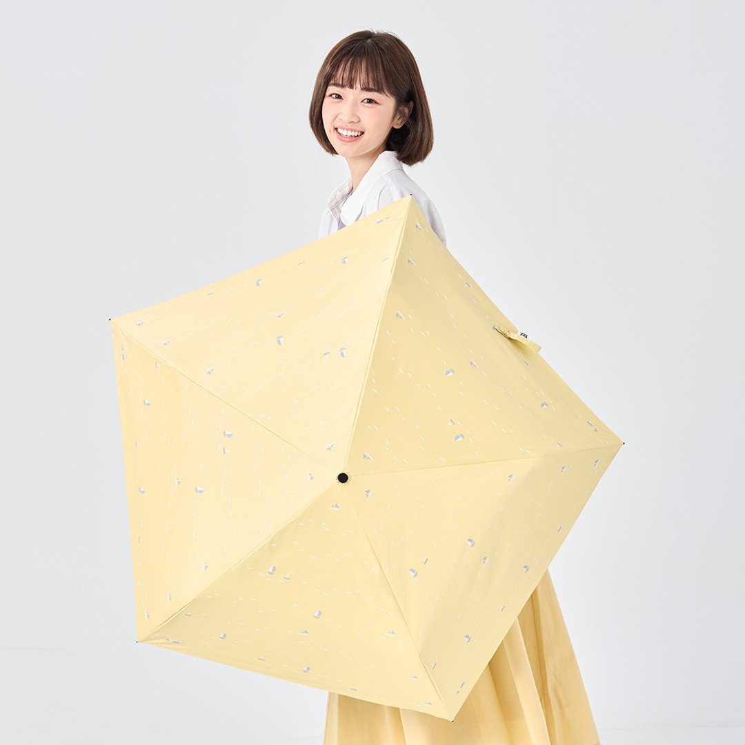 Airlight 帆船悠悠-全遮光 黑胶碳纤 220g 安全式 自动开收伞 安 - 雨伞/雨衣 - 其他材质 黄色