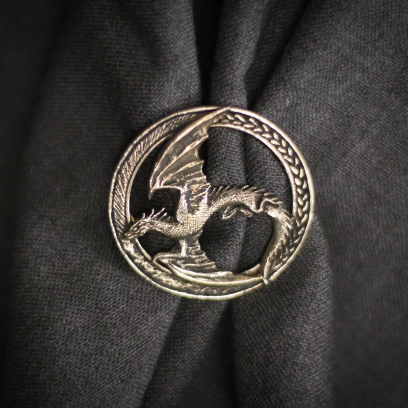 Dragon brooch. Handmade jewelry. Pagan art. Gothic accessory. Dragon fibula. - 胸针 - 其他金属 橘色