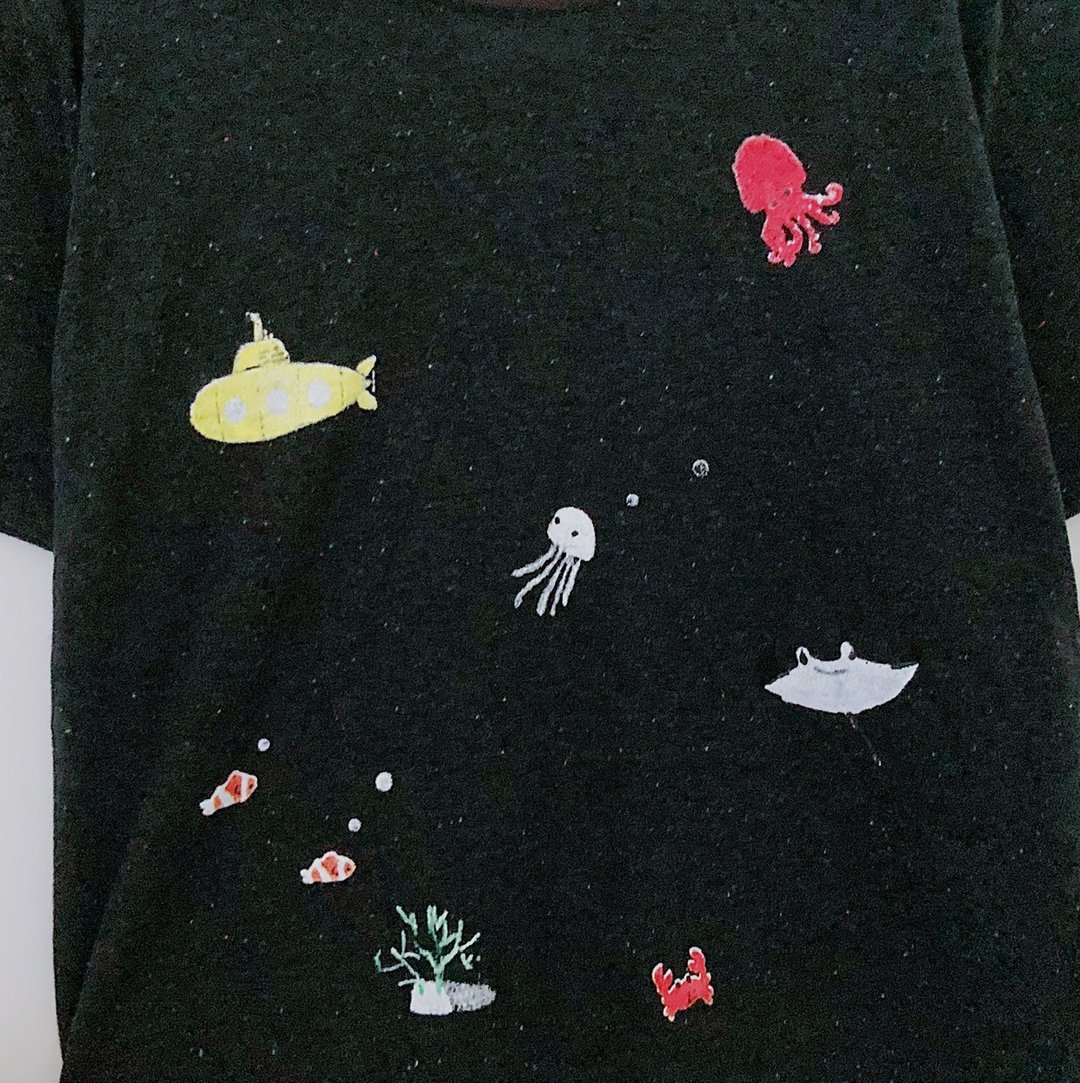 Yellow Submarine~Under the Sea / CROP Top/T-shirt【雙 11 限定】 - 女装 T 恤 - 棉．麻 黑色