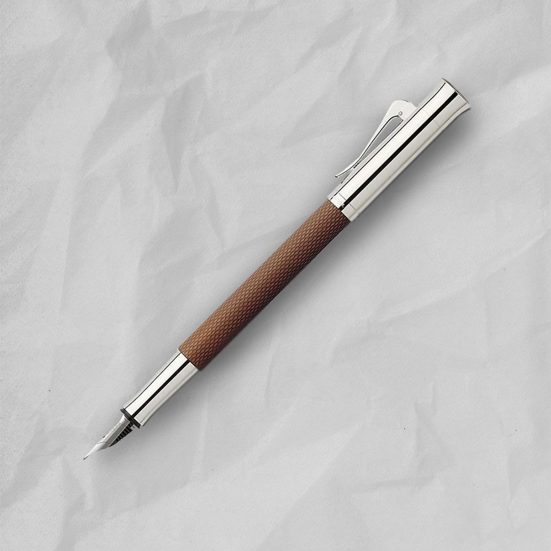 【Graf von Faber-Castell】绳纹饰钢笔-白兰地 F尖 VIP刻字服务 - 钢笔 - 树脂 咖啡色