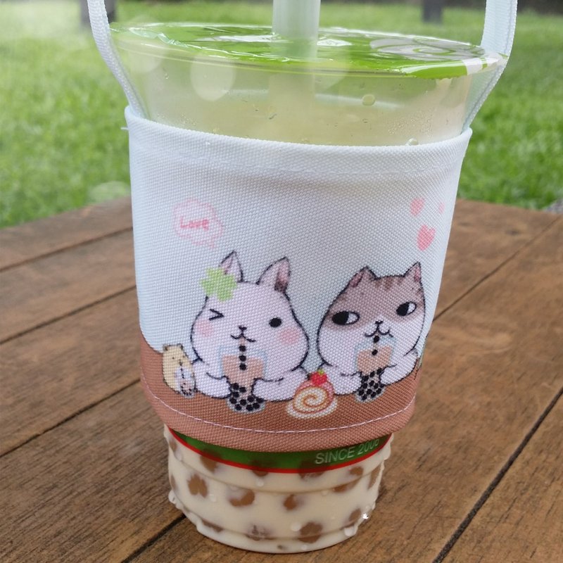 (出清特卖中)大白兔与喵呜一起喝珍奶 插画饮料提袋杯袋 - 随行杯提袋/水壶袋 - 棉 