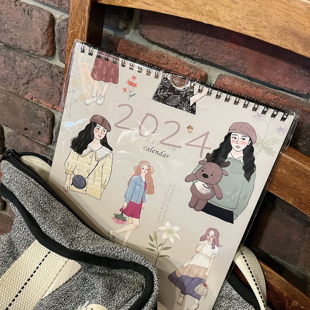 2024女孩挂历 年历 A4大小 / 交换礼物 - 年历/台历 - 纸 