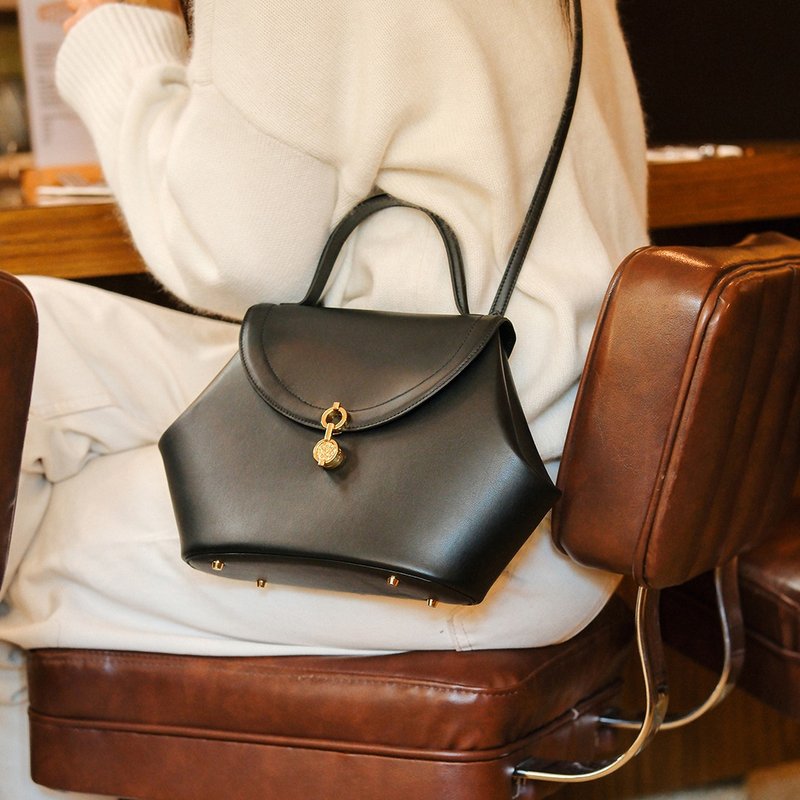 The Miro Bag 玉米基纯素皮革 手提包 斜背包 黑色 - 手提包/手提袋 - 人造皮革 黑色