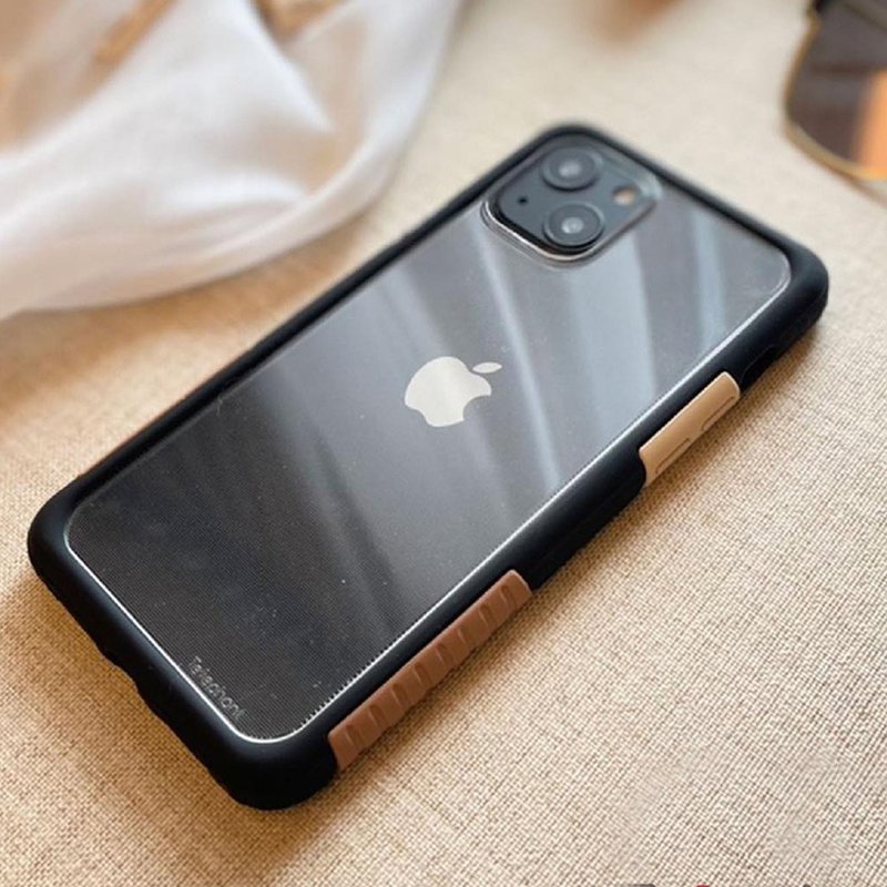 送品牌挂绳 iPhone 13 系列 NMD抗污防摔手机壳-黑焦糖奶茶 - 手机壳/手机套 - 硅胶 卡其色