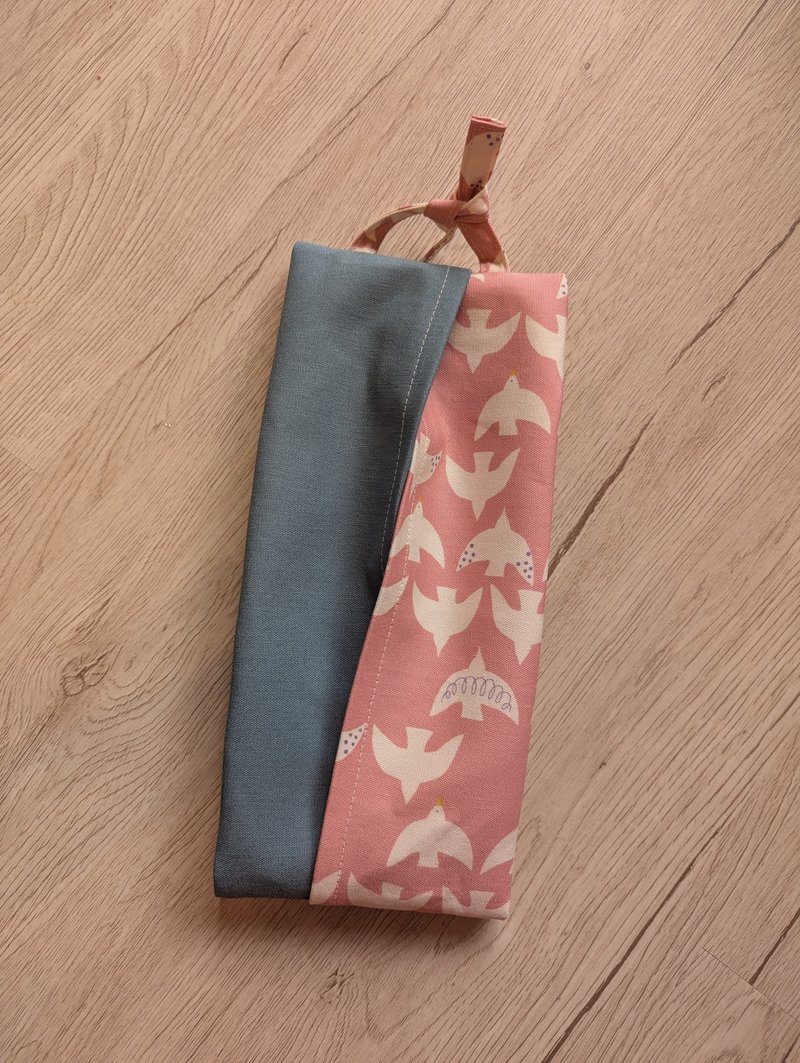 手作日本布面纸套/家用卫生纸套 粉色海鸥 - 纸巾盒 - 棉．麻 