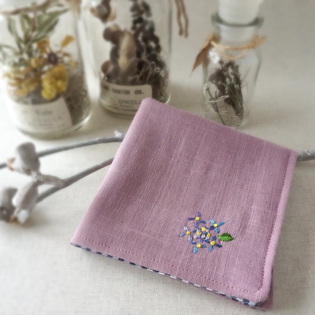 Hand embroidered gauze handkerchief hydrangea blue (order-receiving) - 手帕/方巾 - 棉 粉红色