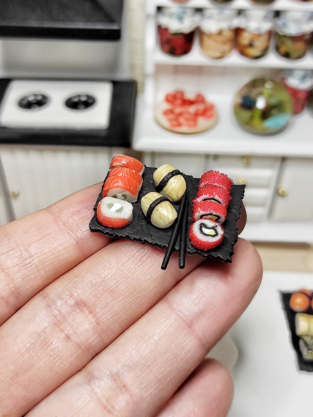 Realistic sushi and rolls for dollhouse - food for dolls - Japanese food - 玩偶/公仔 - 粘土 