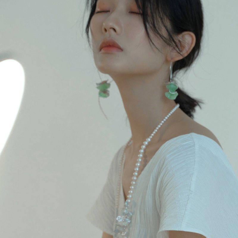 纯银贝纹宝石耳坠 Calcite Scallop - 耳环/耳夹 - 半宝石 绿色