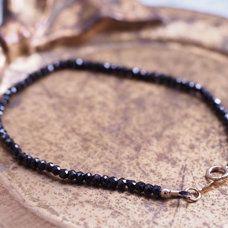 黑色尖晶石 2.5mm 天然石 14KGF 细手链  Black Spinel bracelet - 手链/手环 - 宝石 黑色