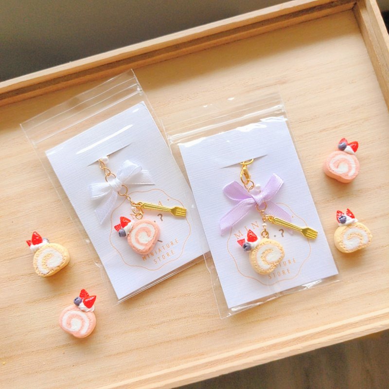 minita* 迷你瑞士卷 蛋糕卷 高仿真 挂饰 吊饰 疗愈小物 袖珍食玩 - 吊饰 - 树脂 粉红色