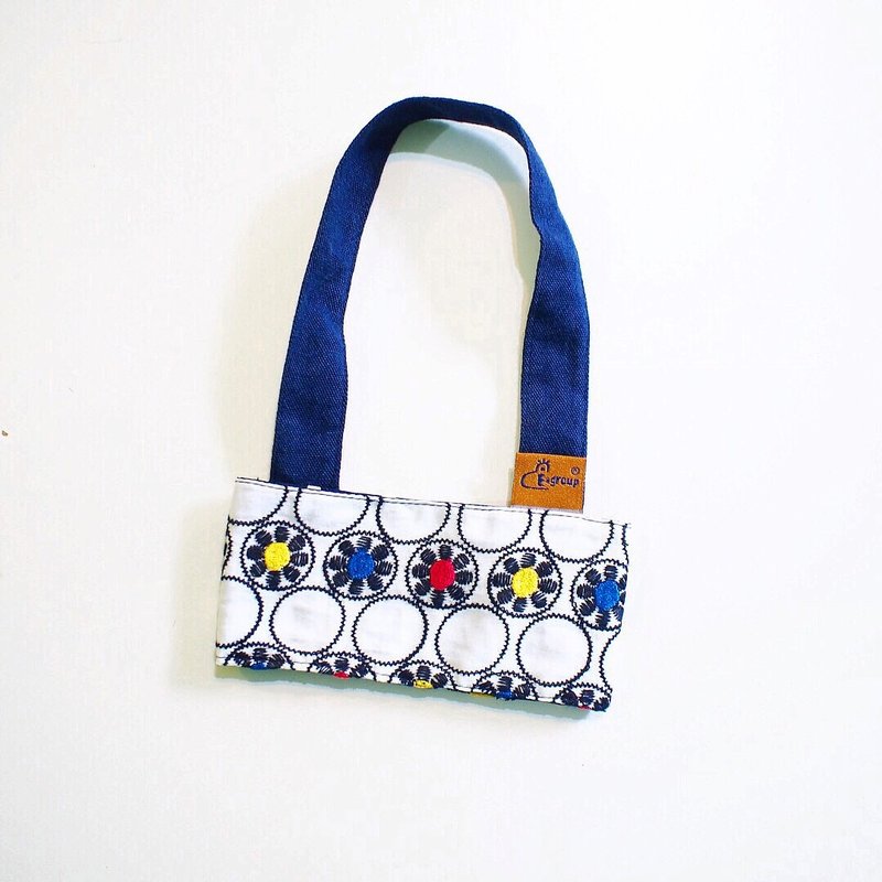 E*group 刺绣花花  双面 环保杯套 杯袋  杯袋 饮料杯提袋 提袋 - 随行杯提袋/水壶袋 - 棉．麻 白色