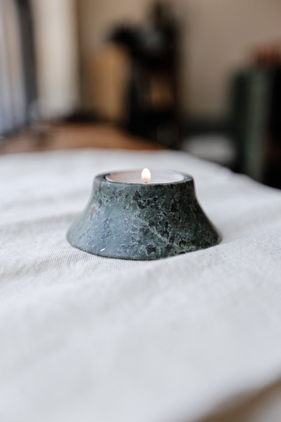 烛台 Serpentine Candle Holder 大理石烛台 台湾蛇纹石 - 香薰/精油/线香 - 石头 绿色