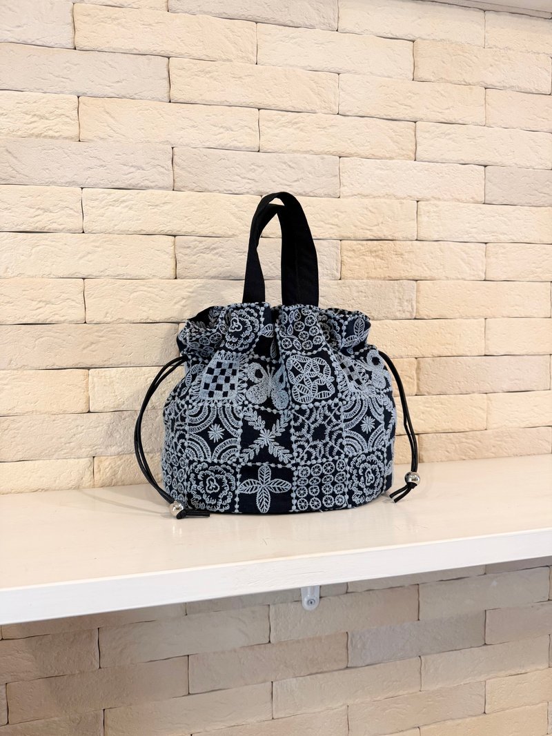 轻柔束口袋 - minä perhonen forest tile - 侧背包/斜挎包 - 棉．麻 多色