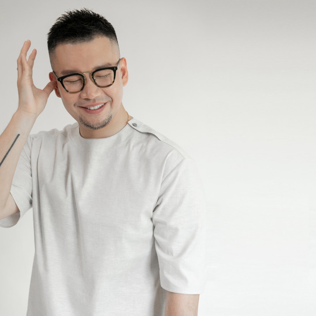 不是仙肩扣款圆领衫(男) - 男装上衣/T 恤 - 棉．麻 灰色