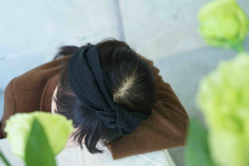 和服改制手工发箍-宇宙轨迹-黑-扭结款 - 发带/发箍 - 丝．绢 黑色