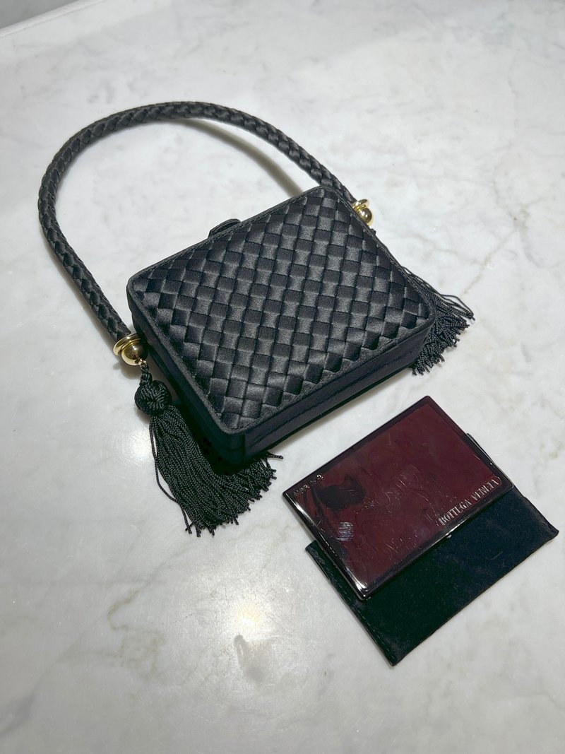 BV罕有绝版菱格流苏手提包 附原装镜子 日本中古二手vintage - 手提包/手提袋 - 其他材质 黑色