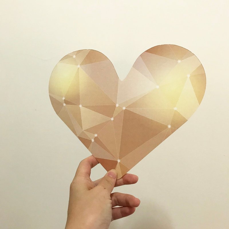 手作 / 婚礼小物 / 大爱心 / 卡通钻戒 / Q版钻戒 / 求婚道具 立体金 立体爱心 - 露营用品 - 纸 黄色