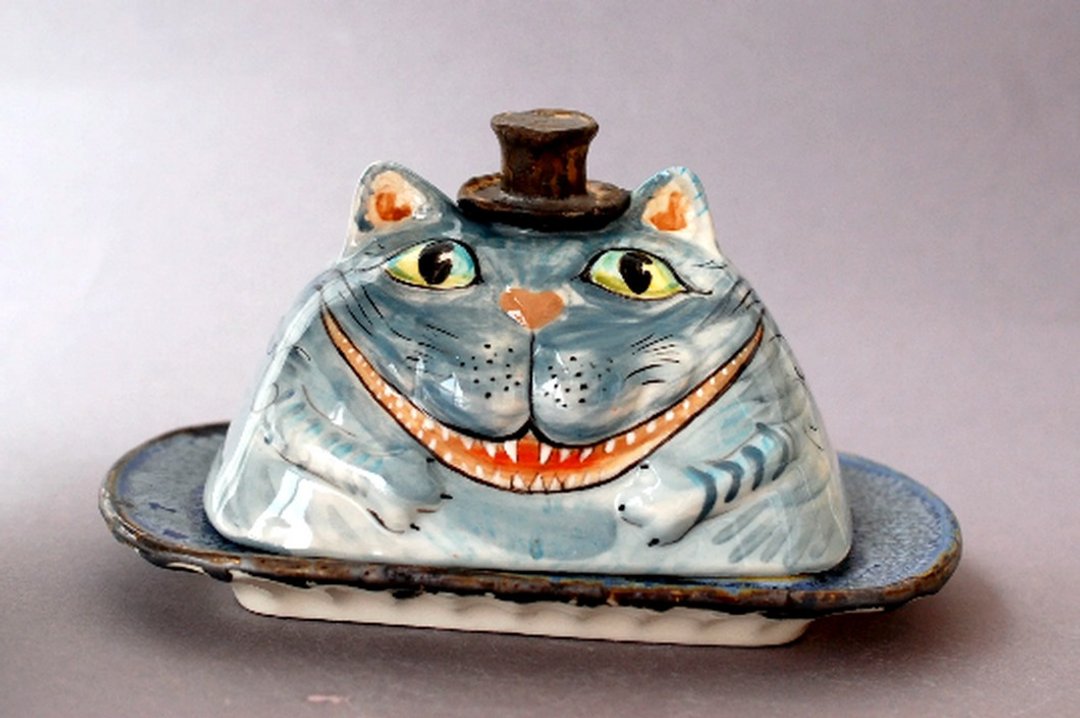 Cheshire Cat food storage Handmade Ceramic Butter Dish Cat smile Wonderland - 调味罐/酱料瓶 - 陶 多色