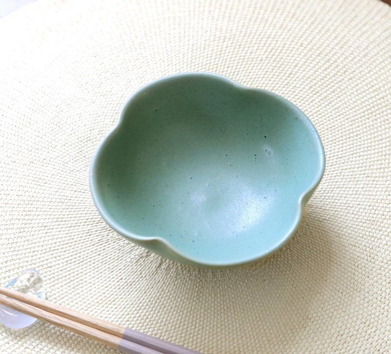 绿蓝色四叶草小碗 - 碗 - 陶 绿色