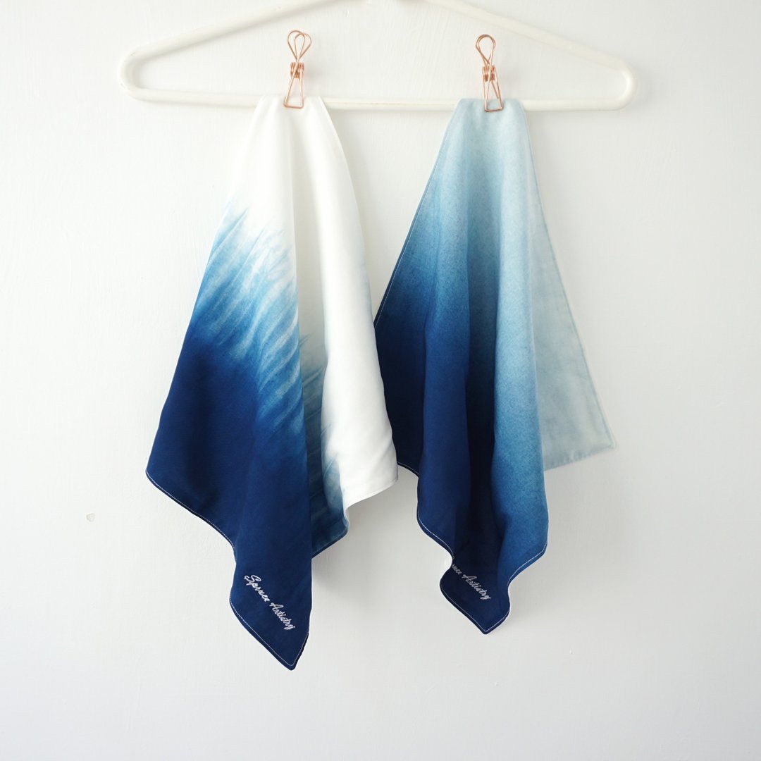 S.A x Spruce Forest/ Ocean 蓝染杉树林|海洋渐层刺绣logo桌巾 - 餐垫/桌巾 - 棉 蓝色