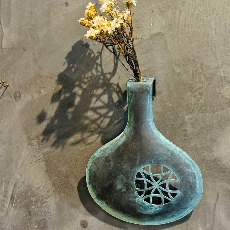 红铜制壁挂花器单品/花窗花影C款,手作的诗用金属工艺为生活写诗 - 植栽/盆栽 - 其他金属 