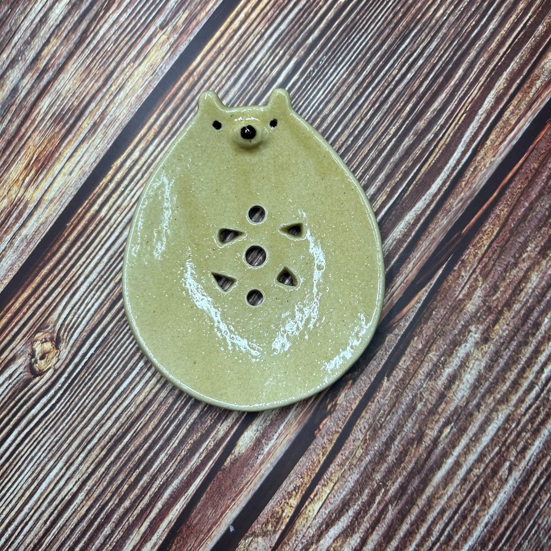 土黄熊皂盘 - 卫浴用品 - 陶 金色