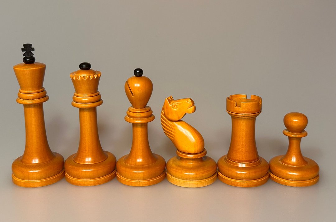 苏联/俄罗斯西洋棋棋盘，称为 Proto Tal，1935 年至 1940 年 - 桌游/玩具 - 木头 黑色