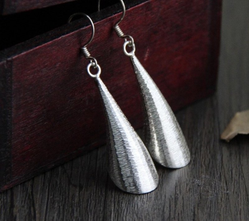 Real 925 Sterling Silver Corner Designer Women Drop Earrings Simple Fashion - 耳环/耳夹 - 纯银 银色