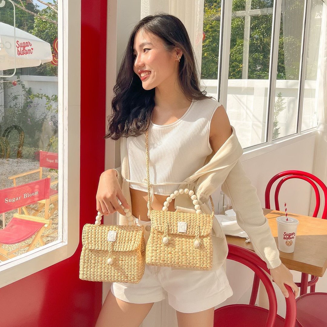 VANILLA SUNDAE 1 BUTTON (Handwoven Water Hyacinth Bag) - 其他 - 植物．花 卡其色