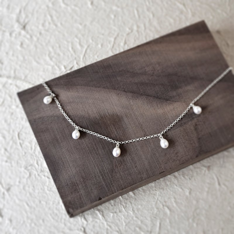 手制天然淡水珍珠项链 天然淡水珍珠 // 六月份生日石 - 项链 - 珍珠 白色