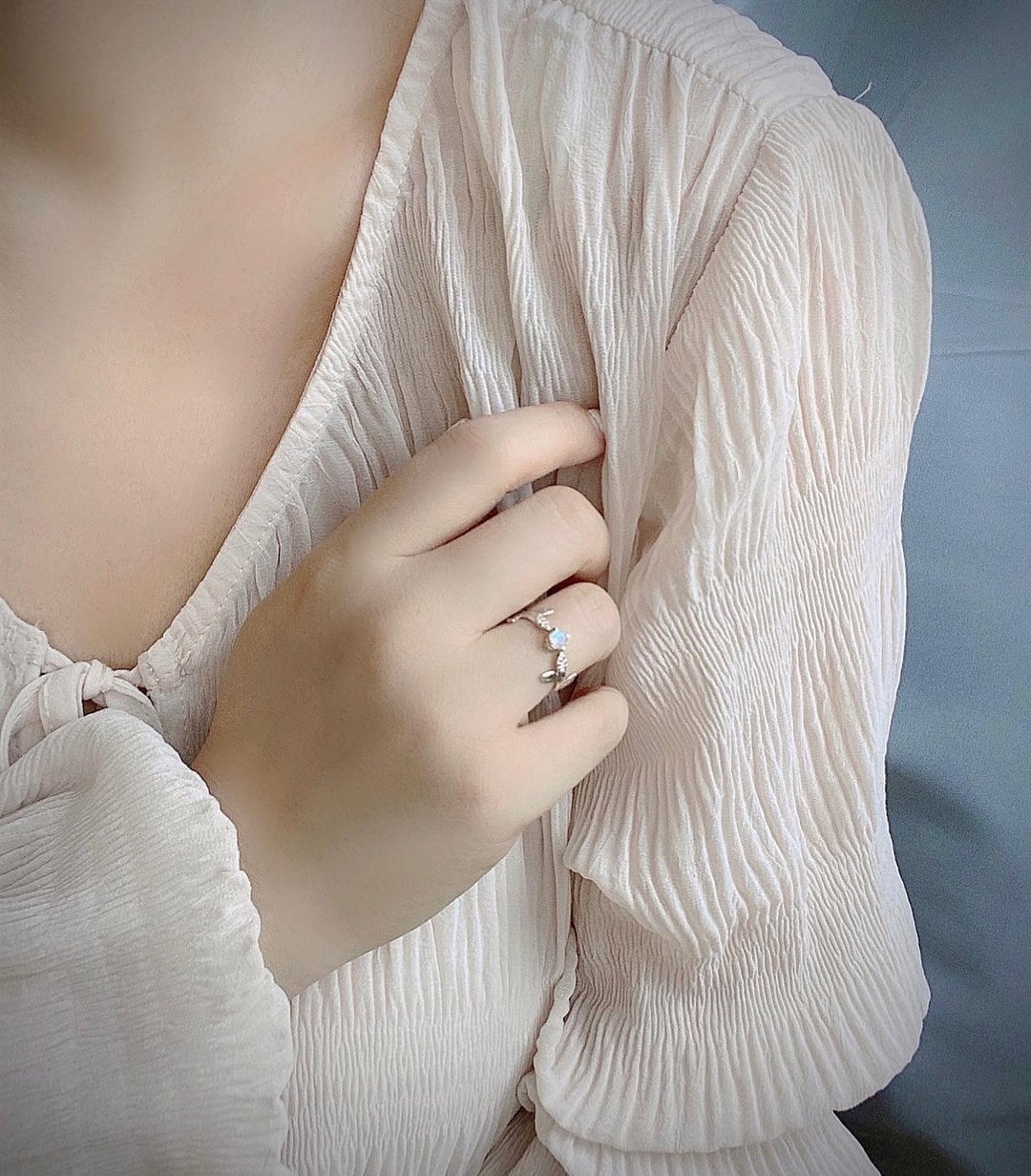MIH金工首饰 | 月光森林 月光石纯银戒指 moonstone silver ring - 戒指 - 纯银 银色